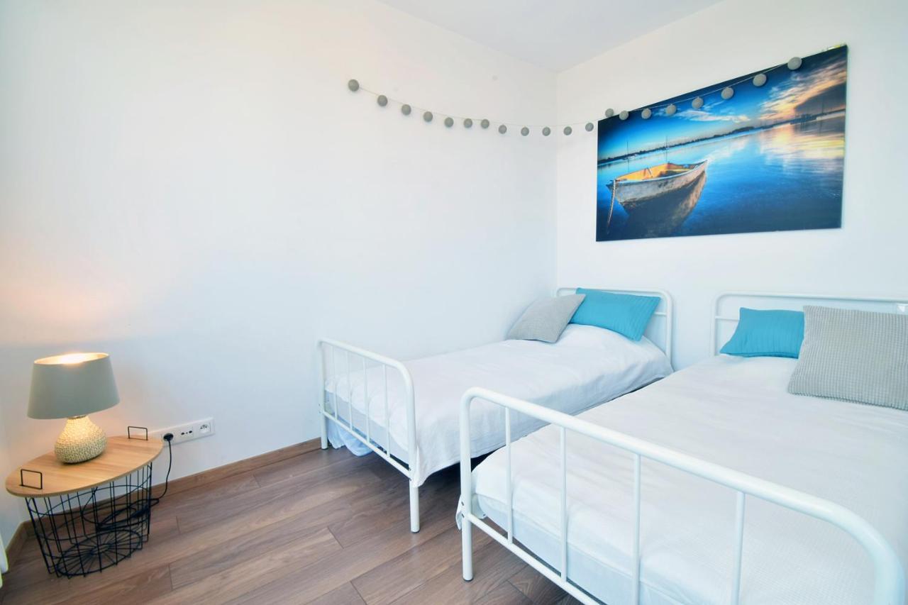 Avis Apartments - Gdynia Skwer Kosciuszki 13 Luaran gambar